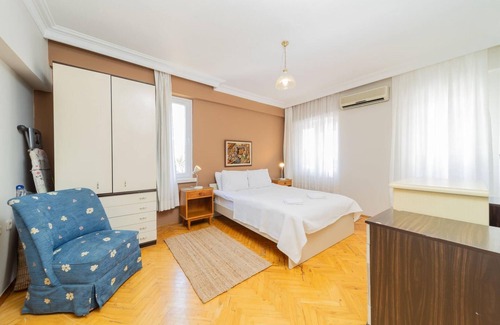 Lara Apartment | Flat w Balcony Fireplace 5 min to Beach in Antalya