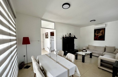 Karavas House | Flat w Garden 5 min to Coast in Kyrenia