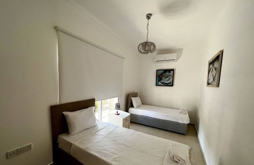 Karavas House | Flat w Garden 5 min to Coast in Kyrenia