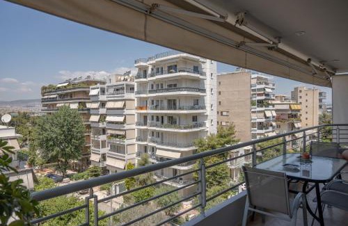 Palaio Faliro Apartment | Flat w. Parking next to Flisvos Marina & SNFCC
