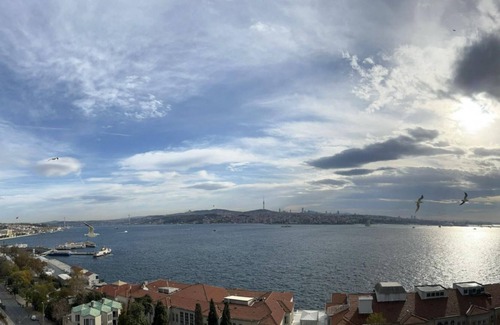 Kabatas Apartment | Flat with Excellent Location and View in Beyoglu