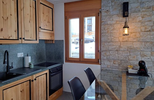 San Bernardino Apartment | Flat with garden in San Bernardino (Sanbe Garden)