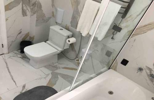 Sao Vicente Apartment | Flat with private hot tub, rooftop pool -500m from the sea