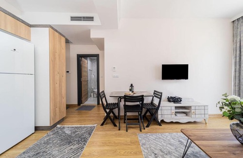 Kepez Apartment | Flat with Shared Pool in Kepez