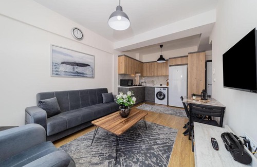 Kepez Apartment | Flat with Shared Pool in Kepez