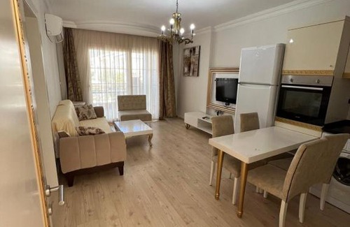 Akbuk Apartment | Flat with Shared Pool Sauna and Gym in Didim
