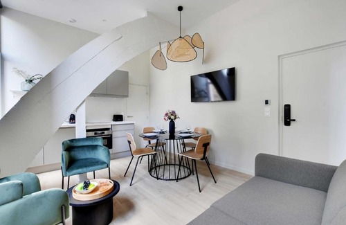 Quartier de Javel Apartment | Flat with Terrasse - 1BR-4P - Eiffel Tower