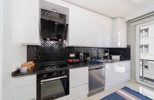 Lara Apartment | Flat with Walking Distance to Beach in Antalya