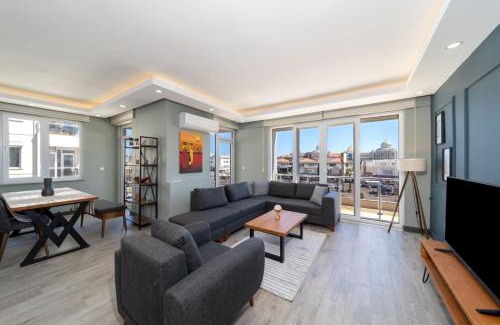 Lara Apartment | Flat with Walking Distance to Beach in Antalya