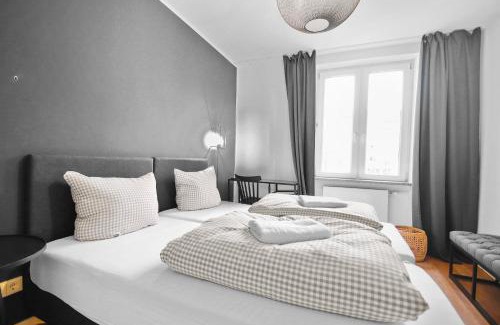 Ludwigsvorstadt-Kliniken Apartment | Flatista Homes - Central Station - 3BR