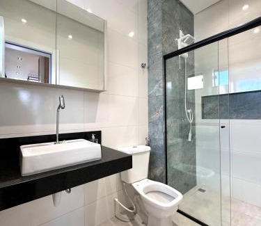 Plano Diretor Sul Apartment | Flats Luxo - Apartamentos 2 Quartos com Garagem