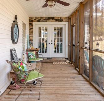 Livingston Villa | Flatt Creek Cottage