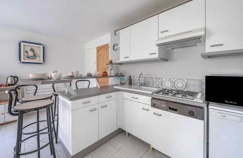 Pornic Apartment | Flatwith garden 300m from the beach, for 4