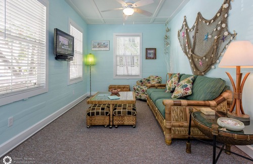 Key West Historic District House | Fleming-O 2 bedrooms | 1 bath | sleeps up to 6