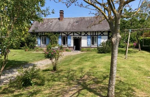 Longueil House | Fleur Bleue