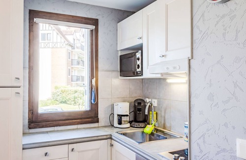 Cabourg Apartment | Fleur Marine by Interhome