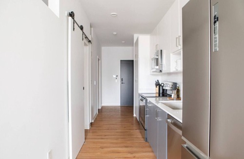 East Town Apartment | Flexhome East Side 1BR NO7 - Balcony+Pool+Gym