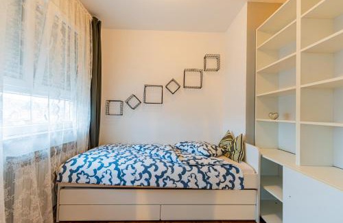 Zagreb Apartment | Flexible SelfCheckIns 111 - Zagreb - Parking - 2 Bedrooms - Loggia