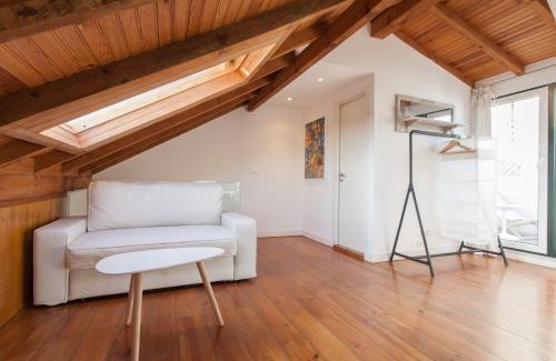 Bairro Alto Apartment | FLH Bairro Alto Loft with Sunny Terrace