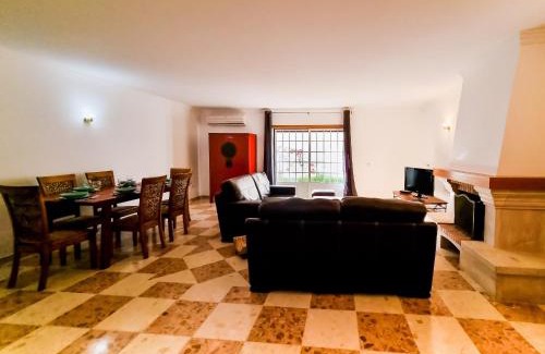 Vale do Lobo Apartment | FLH Quinta das Salinas Triplex with Balcony