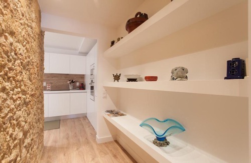 Lisbon Old Town Apartment | FLH Santa Marta Portuguese Flat