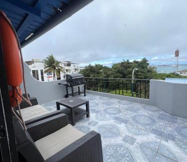 Bahia de la Academia House | Flightless Cormorant