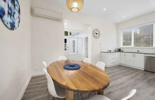 Hobart Central Business District Cottage | Flinders Cottage - Hobart