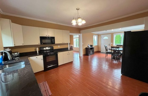 Frankenmuth House | Flint Haus - Frankenmuth Vacation Homes