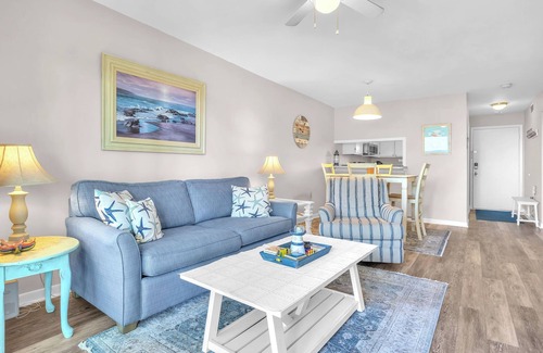 Caswell Beach Condo | Flip Flop Fantasy: Cozy 2 Bed/2 Bath Condo with Ocean Views