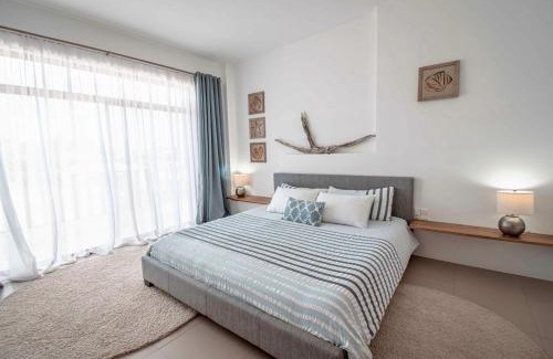 Puerto Villamil House | Flip Flop House
