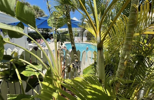 Bahama Village House | Flip Flop Retreat Townhome in Quiet Convenient Location