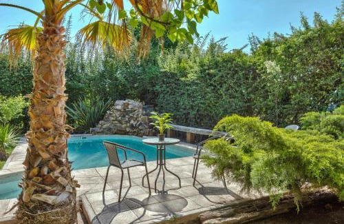 Chacras de Coria House | Fliphaus Alzaga 5100 - 4 Bd House Pool BBQ Daily Housekeeping!