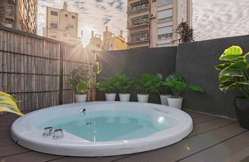 Recoleta Condo | Fliphaus + Bustamante 2512 - 3 Bd Pool & BBQ