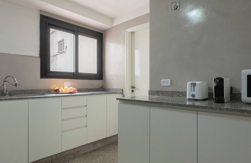 Recoleta Apartment | Fliphaus + Charcas 3023 - 4 Bd Alto Palermo