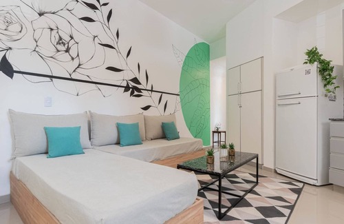 Palermo Apartment | Fliphaus + SohoGlam 'A' - 4 pax Loft