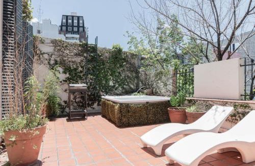 Palermo House | Fliphaus Soria 5100 - 4 Bd House Pool & BBQ Palermo Soho