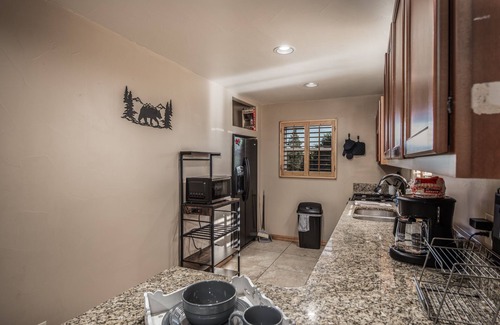 Alto House | Flo #1 | Wooded Views + Great Location Near Outdoor Activities
