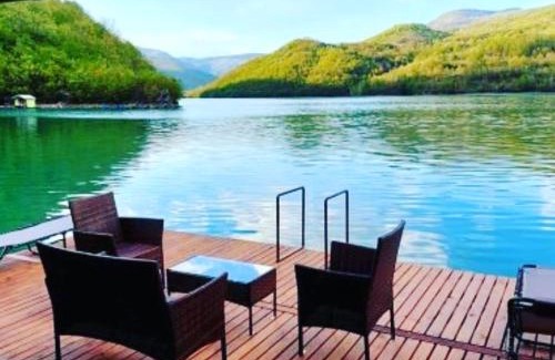 Milici Apartment | Floating apartmens Perucacki Raj