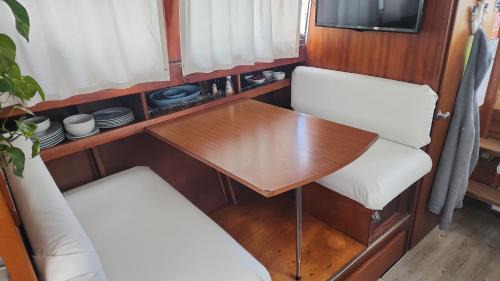Sant Adria de Besos Boat Rental | Floating in the Sea