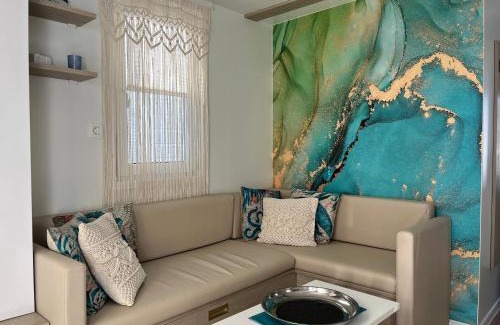 Seca Apartment | Floating Sea House MAREA