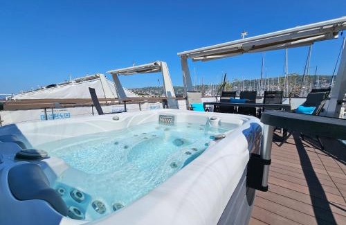 Seca Apartment | Floating sea house - VITAL LUX