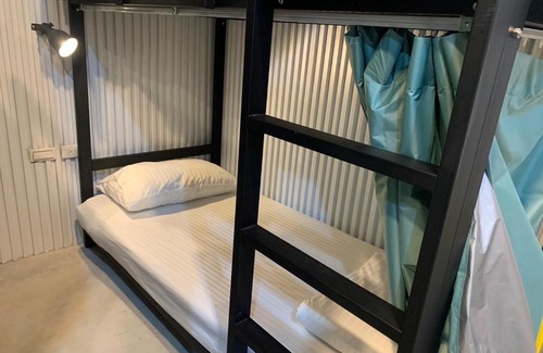 Liuqiu Hostel | Floating Sea SUP Leisure Center