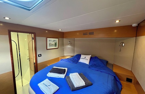 Geneva City Centre Boat Rental | Floatinn
