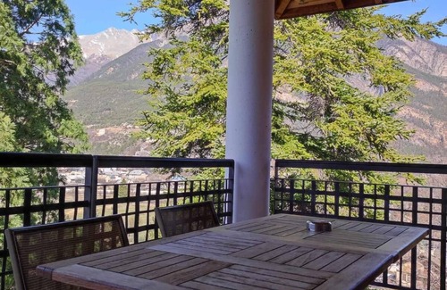 Jausiers Apartment | Floor -2, view valley, swimming pool, sauna, terrace, parking, tv, 50m², Pra Loup