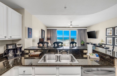 Panama City Beach Condo | Floor 3-Beach Front | Updated | Great Views | Pier Park | Beach Chairs | No wait