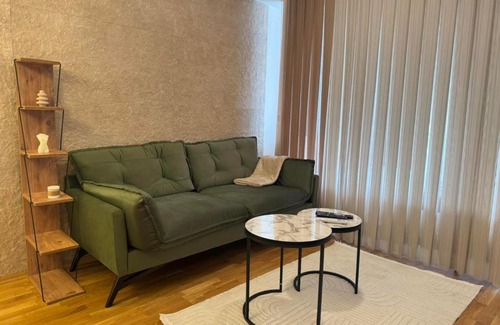 Kisela Voda Apartment | Flora Apartment by Sienna