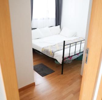 Thomson Road House | Flora Apartment
