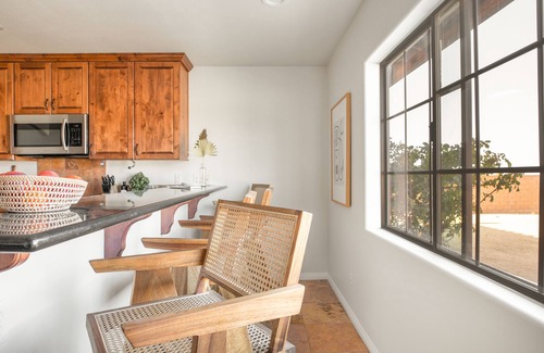 Yucca Valley House | Flora by AvantStay | Modern & Private Desert Oasis on Large Grounds w/Pool!