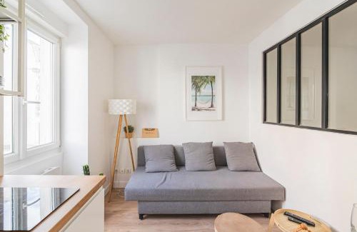 Barbatre Apartment | FLORA,centre Reims,parking privé