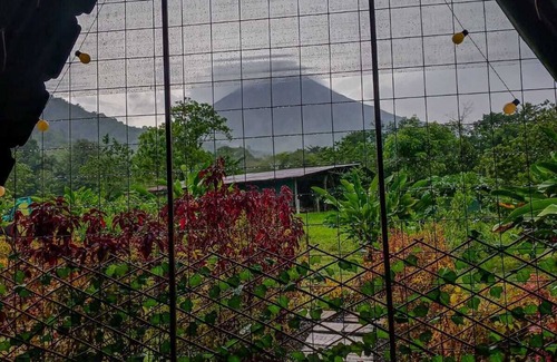 La Fortuna Ski Chalet | Flora Glamping de Abuela